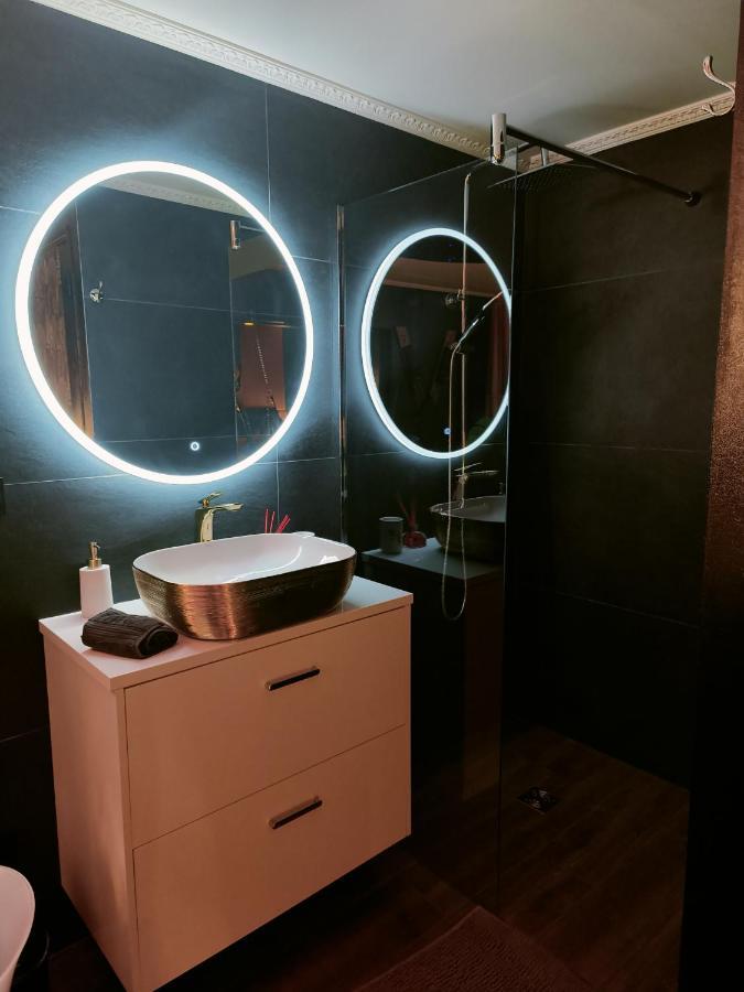 La Loveroom Bdsm De Nice " La Chambre Luxe Des Desirs " מראה חיצוני תמונה