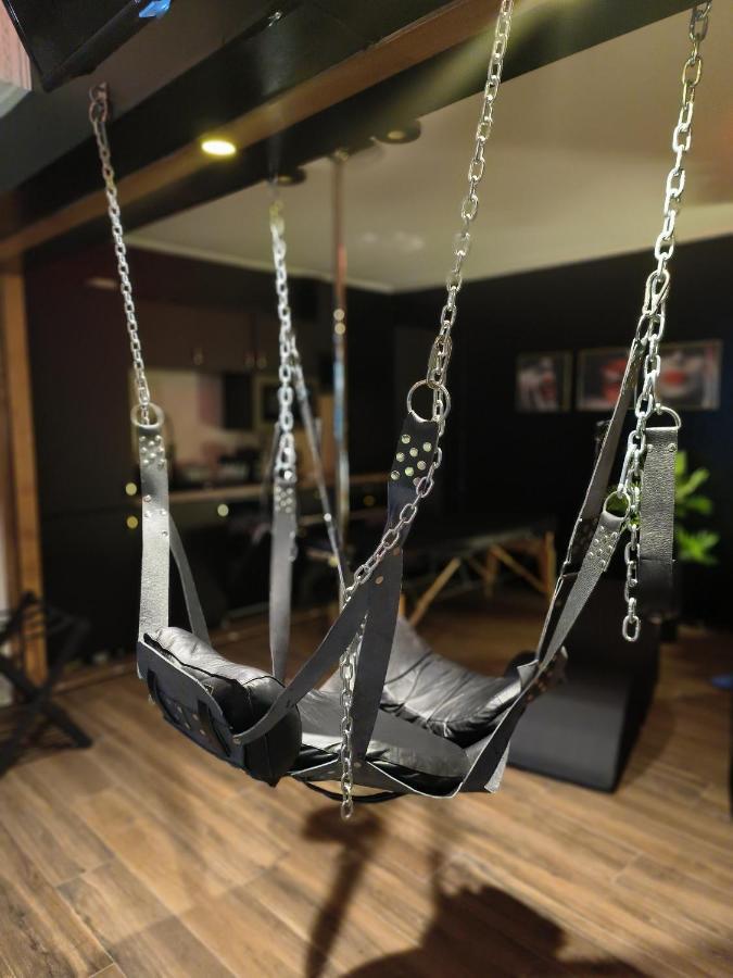 La Loveroom Bdsm De Nice " La Chambre Luxe Des Desirs " מראה חיצוני תמונה